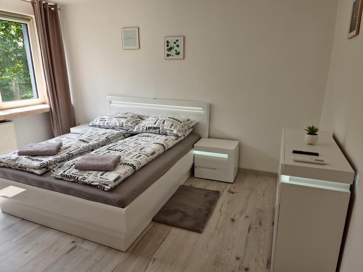 Kukabura Apartment Katowice Luaran gambar